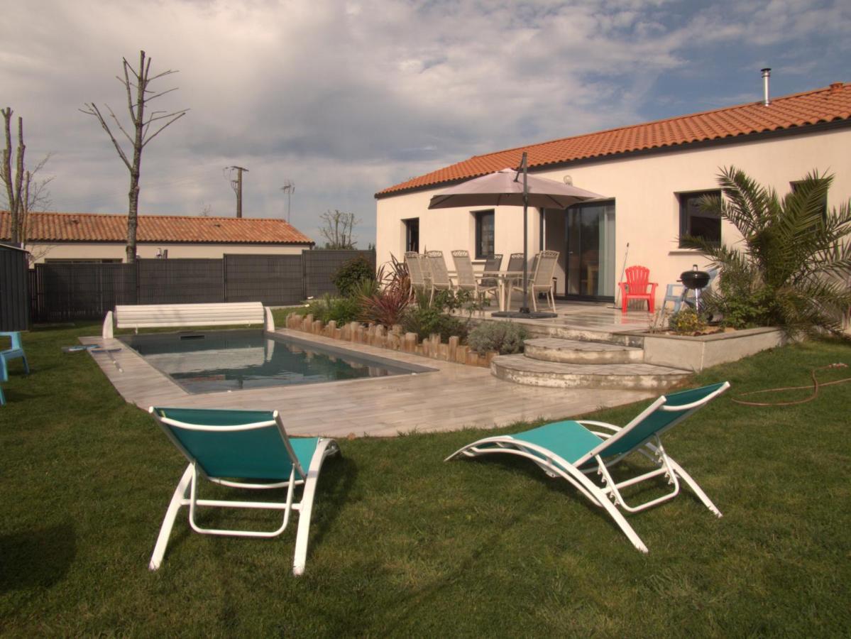 Villa D'Eau Douce Les Achards  Exterior foto