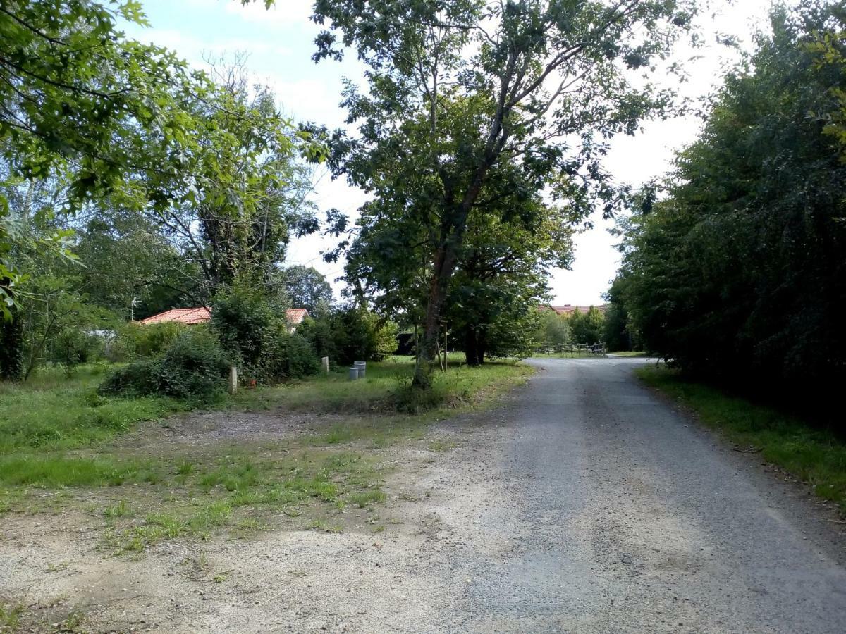 Villa D'Eau Douce Les Achards  Exterior foto